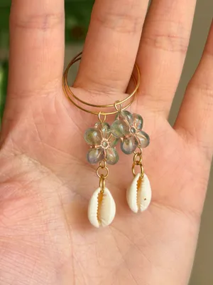 Handmade quality Czech glass flower beads & natural cowrie seashell hoop dangle earrings 🌀💕 thumbnail 5