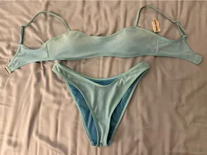 Dippin' Daisy's Bikini Set thumbnail 1
