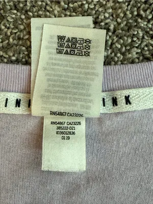 Victoria’s Secret PINK Lavender V-Neck Sleep Tee Shirt Dog Logo Medium thumbnail 8