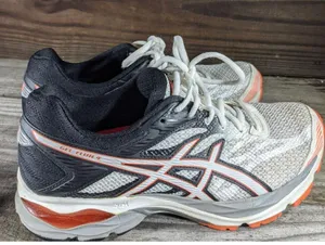 ASICS Women’s Gel Flux 4 T764N Black/Gray Running Shoes Size 7.5 thumbnail 2
