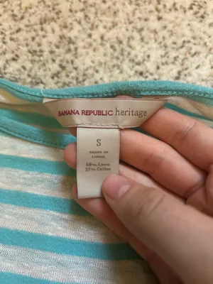 Banana Republic Top thumbnail 2