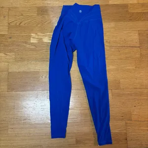 🥰SOLD🥰Buffbunny Blue Cross Front Yoga Running Gym Outdoor Activewear Leggings M thumbnail 3