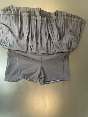 lululemon athletica Black Pleated Skirt with Hidden Zip Pocket thumbnail 8