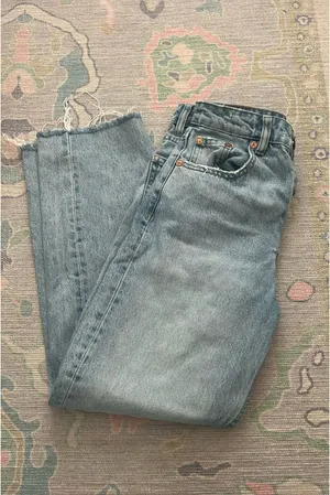 Zara jeans thumbnail 2