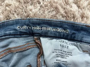 American Eagle Curvy High-Rise Jeggings thumbnail 3