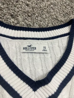 Hollister Sweater White Cropped thumbnail 2