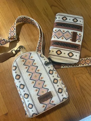 Matching Wrangler Wallet & Crossbody thumbnail 6