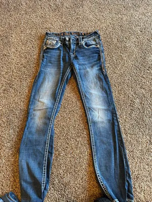 Rock Revival Jeans thumbnail 1