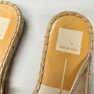 Dolce Vita Rose Gold Faux Leather Mule Slides Womens 6 Beachy Casual Sandals thumbnail 3