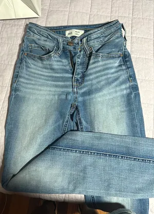 Buckle Skinny Jeans thumbnail 1