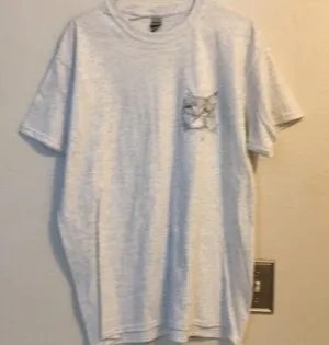 Gildan t shirt  L thumbnail 4