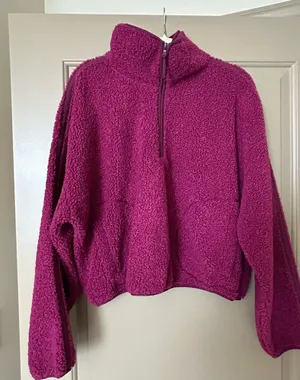 Old Navy Fleece Pullover thumbnail 1