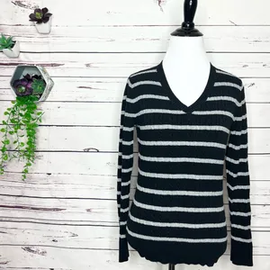 Merona Black & Gray Striped V Neck Pullover Sweater Top Size Small thumbnail 2