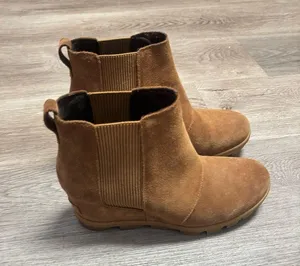 JOAN OF ARCTIC II WEDGE CHELSEA SNOW BOOT Size 10 color: COGNAC thumbnail 3