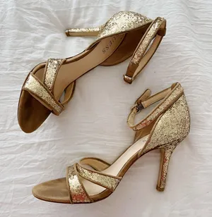 Guess Gold Heels thumbnail 1
