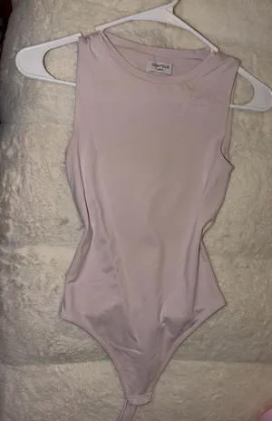 Aritzia Bodysuit Contour thumbnail 1
