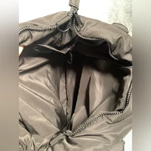Wilo the label Black puffer gym Bag thumbnail 12