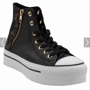 Converse Chuck Taylor All-Star Lift Platform Sneakers Black Women Size 7 540254C thumbnail 1
