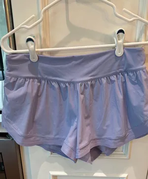 Lululemon Size 8 Calm Tides Short Light Purple / Lavender thumbnail 1