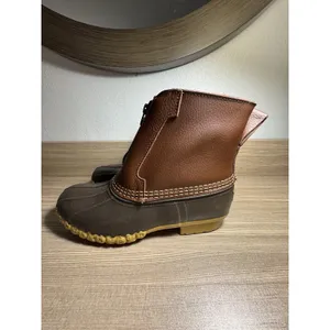 L.L.Bean Bean Boots 6.5" Chelsea Size 8 Duck Boots Need Insoles thumbnail 2