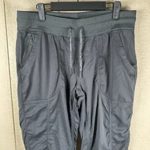 The North Face Aphrodite 2.0 Hiking Pants Womens Large Gray Ruched Athletic thumbnail 2