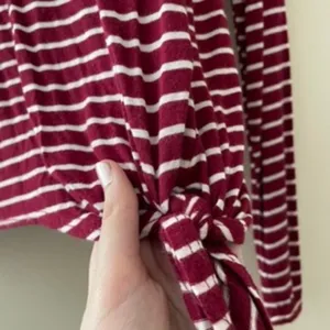 M-‎ Olivia Rae Red and White Striped Soft Long Sleeved Women's Top Knot Decor thumbnail 4
