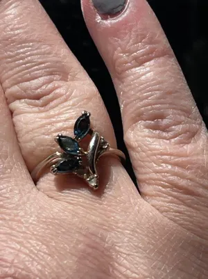 Unbranded Size 7 Floral Cocktail Ring with Blue Marquise Stones thumbnail 1