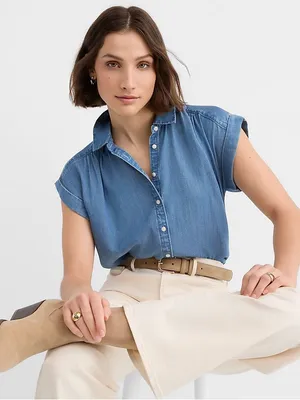LOFT Chambray Short Sleeve Button Down Shirt Size Medium thumbnail 1