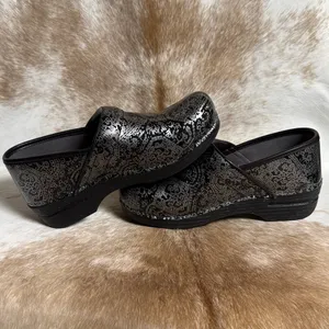 Dansko Glitzy Patent Leather Classic Clog Size 38 B54‎ thumbnail 9