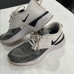 Nike Women's Sneakers in Black and White thumbnail 1