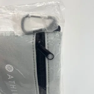 Athleta‎ Pouch Power of We x 200 Gray Zippered Accessory Bag with Carabiner NEW thumbnail 5