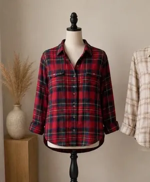 Old Navy Plaid Button Down Shirt Bundle XL Red & Neutral Flannel Tops thumbnail 1