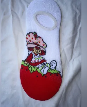 Strawberry shortcake no show socks nwot Pink thumbnail 1