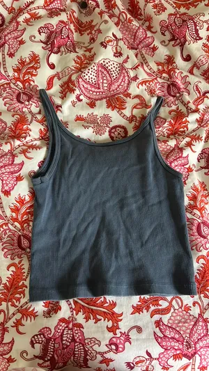 Brandy Melville Top thumbnail 2