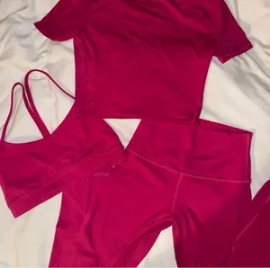 Lululemon Three-Piece Set thumbnail 1