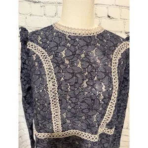 Express Floral Blue lace Long Sleeve blouse shirt top Size Large thumbnail 2