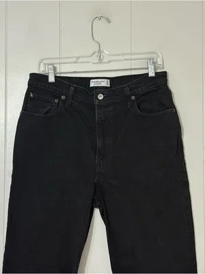 Abercrombie & Fitch 90s Straight Ultra High Rise Black Jeans Size 10 thumbnail 4