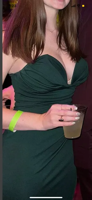 Strapless Emerald Green Gown thumbnail 3