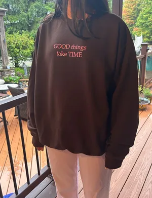 brown and pink crewneck Size L thumbnail 1