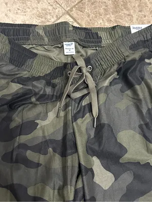Old Navy Breathe ON Jogger Pants NEW Mid Rise Medium Green Camo thumbnail 4