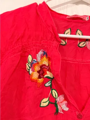 Final Price Johnny Was Hot Pink Embroidered Button-Front Tunic thumbnail 8