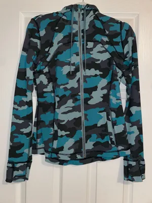 LuLulemon Jacket thumbnail 1