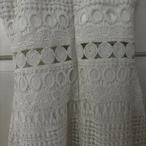 Two Sisters‎ The Label Rivers Dress Size 2 White Lace Illusion Midi Dress Bridal thumbnail 13