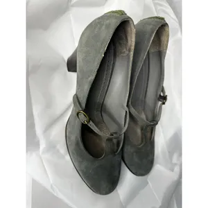 Hugo Boss Taupe Suede Mary Jane Block Heels thumbnail 3