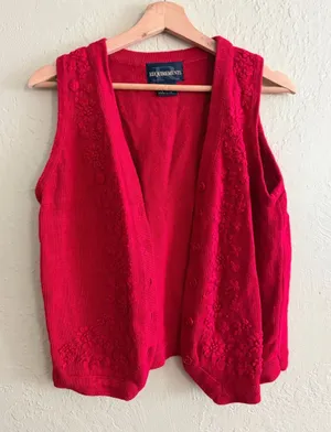 Requirements Red Knit Button-Front Vest thumbnail 1