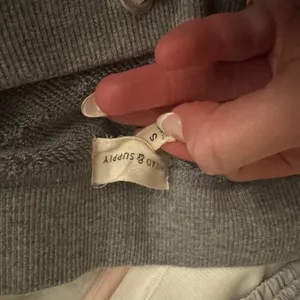 dark grey dry goods wide leg sweatpants thumbnail 2