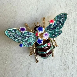 Jeweled Bee Brooch Gold Tone Enamel Rhinestone Floral Insect Pin thumbnail 7