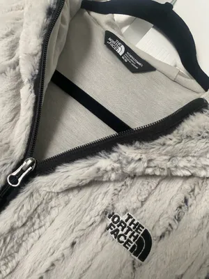 The North Face Furlander Faux Fur Hooded Gray Vest Medium thumbnail 4
