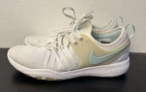 Nike Shoes Womens White Lace Up Free Reflect Training Running Athletic Sneakers thumbnail 4