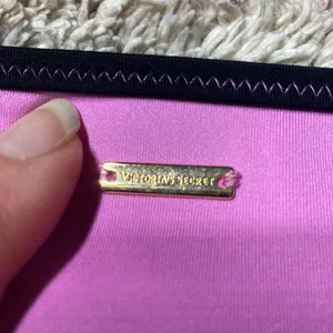 Victoria’s Secret’s 2 piece bikini​​ thumbnail 8